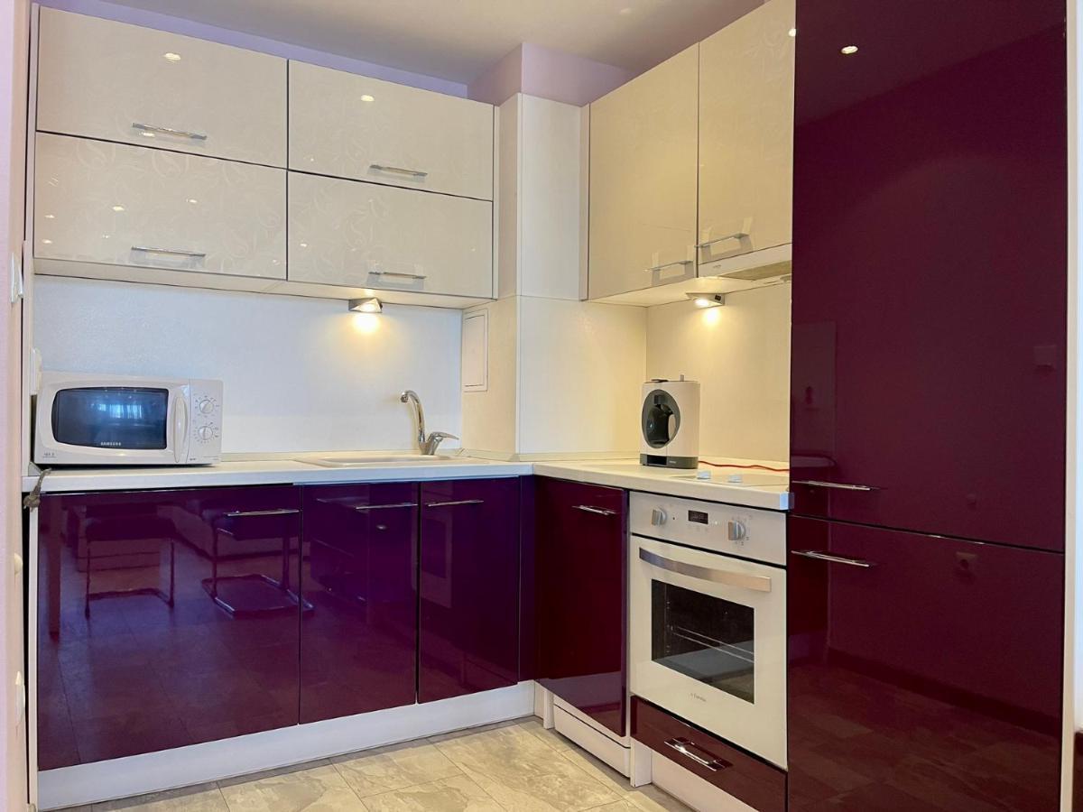 Апартамент Чаролит / Apartment Charoite Burgas City Exterior foto
