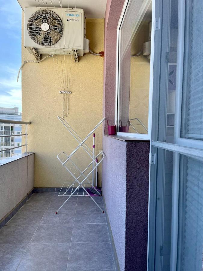 Апартамент Чаролит / Apartment Charoite Burgas City Exterior foto